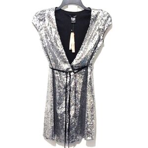 Aqua  wrap around dress size XS NWT !